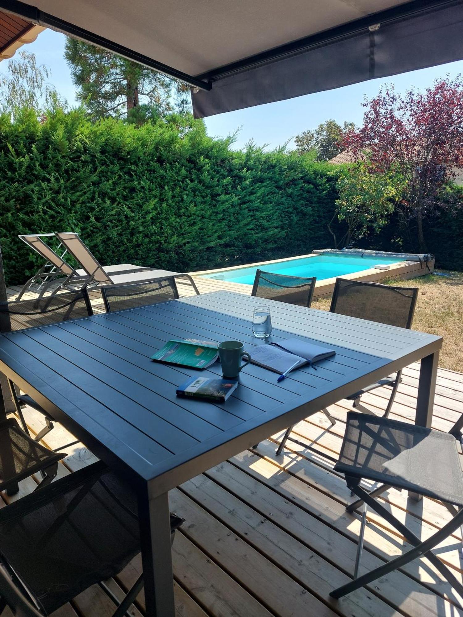 Sunny House - Villa 4 Chambres - Saint Genis Les Ollieres Exterior photo